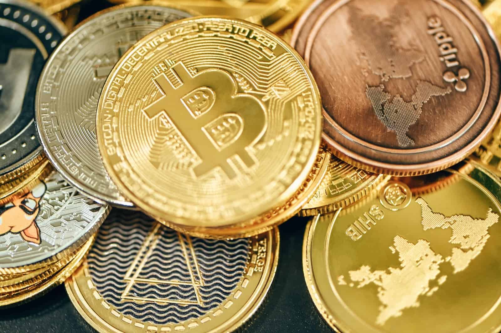 Coin Race: beste en slechtste crypto's in rode april