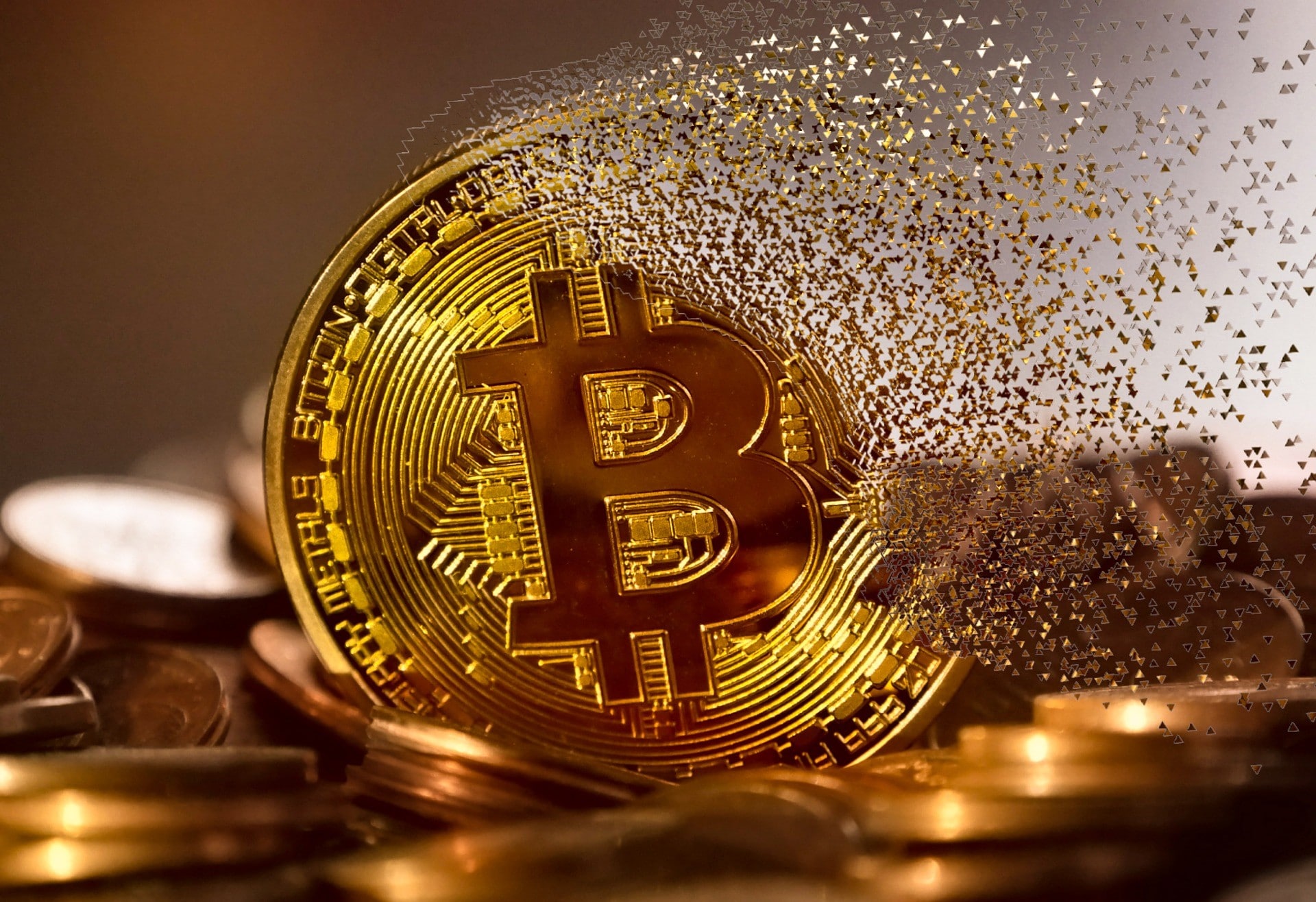 Bitcoin scende al di sotto di $27K mentre aumentano i timori di inflazione