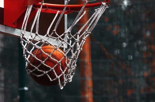 «Голден Стэйт Уорриорз» НБА предстанет перед судом за продвижение FTX