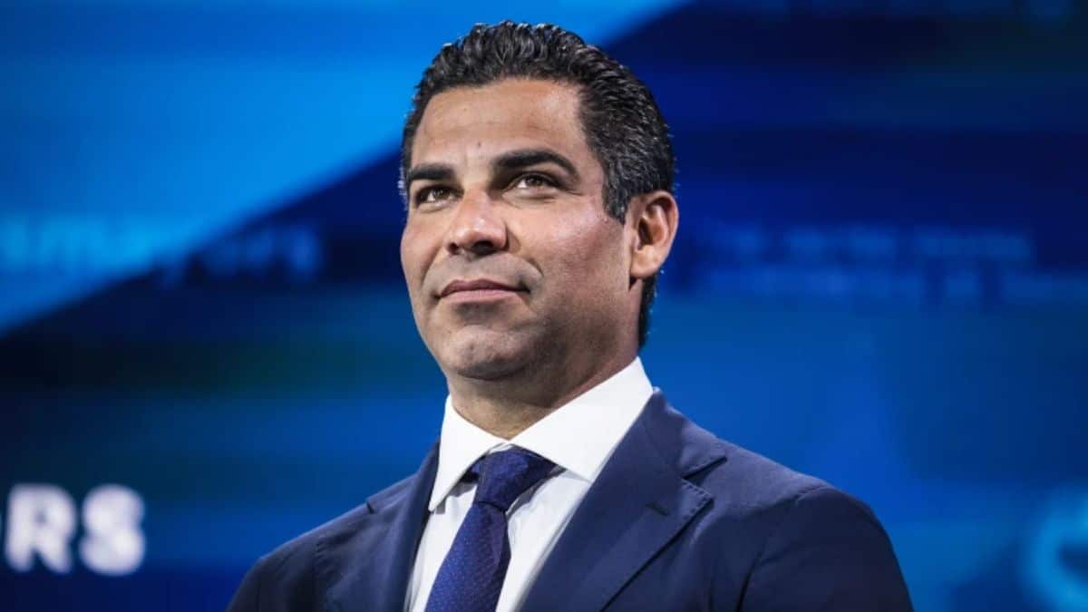 Il sindaco di Miami e sostenitore di Bitcoin Francis Suarez sta entrando ufficialmente nella corsa presidenziale degli Stati Uniti del 2024. 