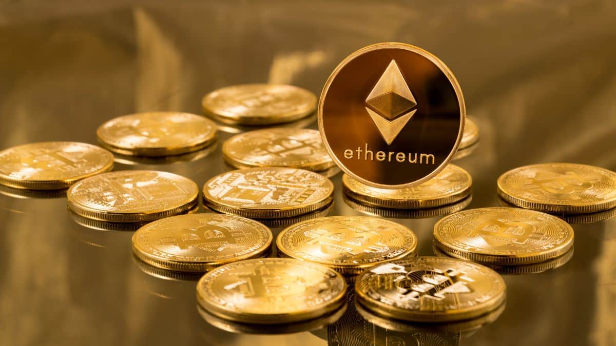 ARK Invest and 21Shares filed an application with the SEC for two Ethereum futures ETFs. 