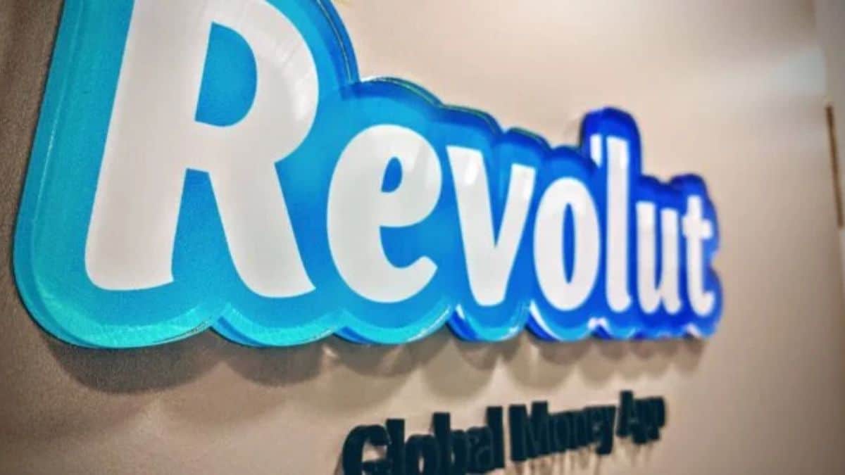 A Revolut está encerrando os serviços de criptografia para clientes nos Estados Unidos, possivelmente devido a questões regulatórias.