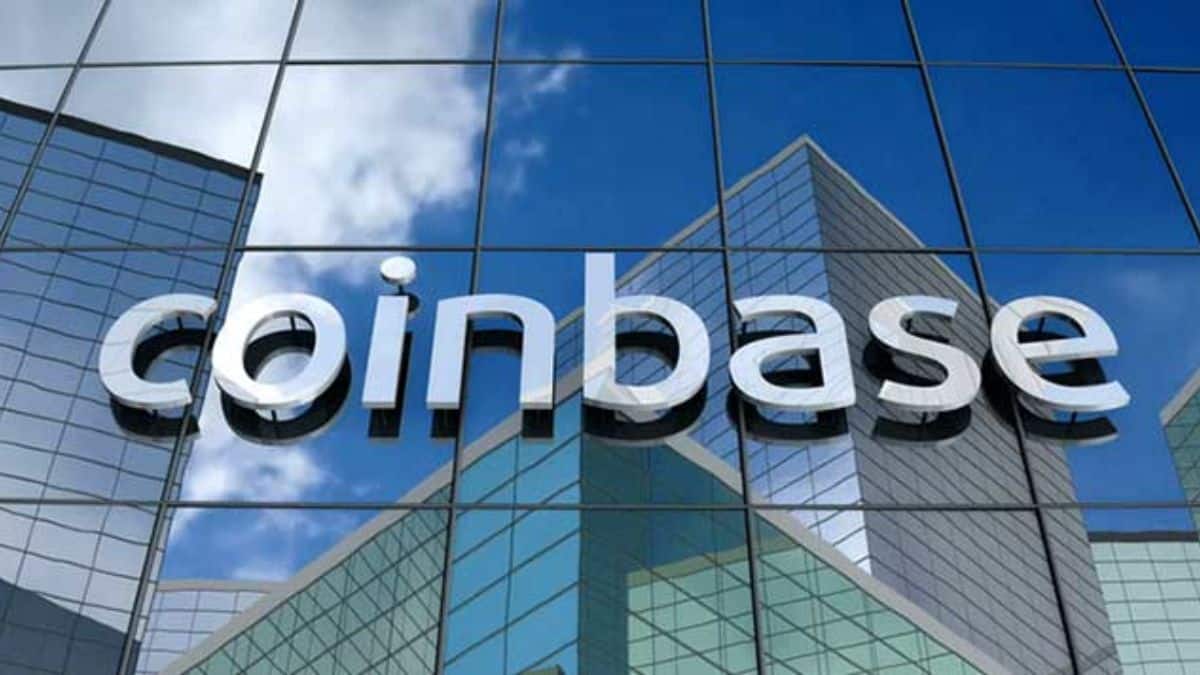 Coinbase has once again asked the lawsuit filed by the SEC in June to be dismissed by a New York judge.